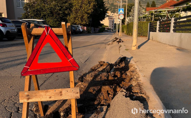 NAKON OBJAVE NA NAŠEM PORTALU Investitor se obvezao izvršiti sanaciju oštećenog asfalta u Ulici Blajburških žrtava