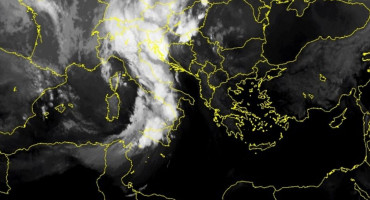 Satelitske snimke pokazuju da se Hercegovini približava osvježenje