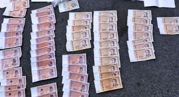 IZVRŠENI PRETRESI Kod dva mladića pronađeno više od 4000 KM lažnih novčanica i droga