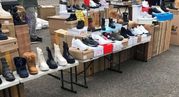 OGROMNA KAZNA ZA PRODAJU LAŽNJAKA Prodavao kopije Hugo Bossa, Guccija, Adidasa i Ray-Bana pa dobio prekršajni nalog