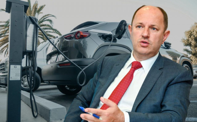 OD 234.000 MARAKA Direktor “Elektroprivrede” kupuje električni automobil