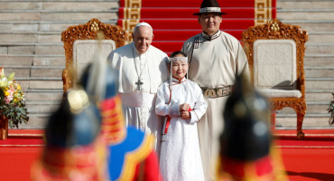 Papa Franjo Mongolija