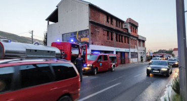 Izgorio kat kuće u Mostaru