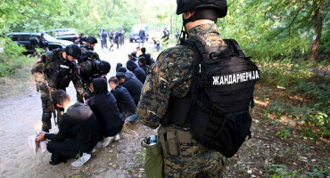Vojvodina migranti oružje MUP Srbije