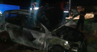 Požar automobil Zalik