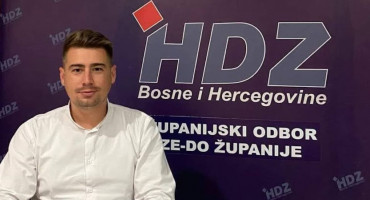 Ante Kelavić napustio HDZ