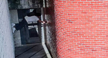 Ubojica pobjegao iz američkog zatvora: ''Hodao je kao rak po zidu''