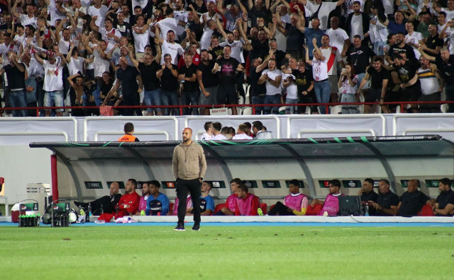 TRENER ALKMAARA NAKON PORAZA "Uživali smo u tišini svlačionice nakon utakmice i slušali kako stadion slavi"