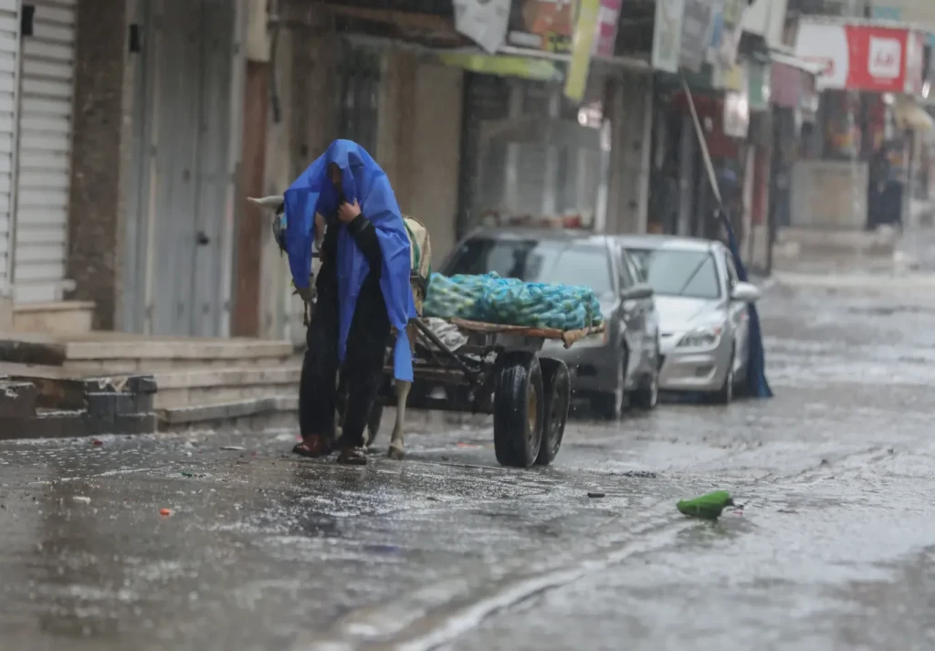 Kiša u pojasu Gaze, odgođen napad izraela