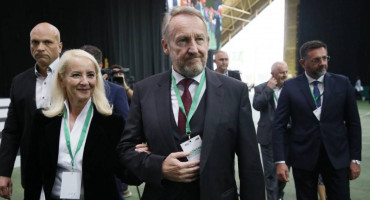 KONGRES SDA U SARAJEVU Bakir opet predsjednik, dva istaknuta člana se nisu pojavila
