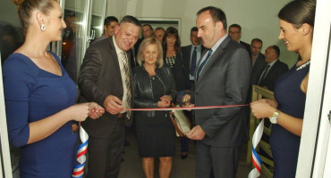 Borjana Krišto otvorila ured u Tomislavgradu