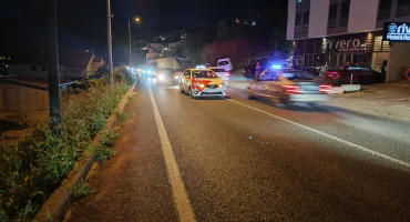 M-17 Sudar taksi vozila i osobnog automobila, ozlijeđena jedna osoba