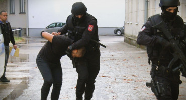 Policijska akcija u Nevesinju: Uhićeno više osoba iz Gacka i Trebinja zbog droge