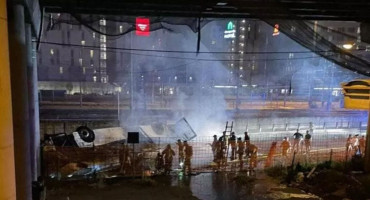 TEŠKA NESREĆA KOD VENECIJE Autobus s ceste sletio pored pruge i zapalio se, poginula 21 osoba