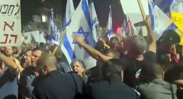 Izraelci prosvjedovali pred kućom premijera Benjamina Netanyahua