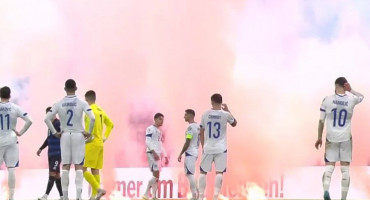 Navijači BiH prekinuli utakmicu u Luksemburgu