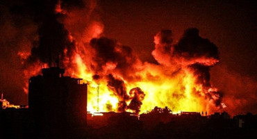 IZRAELSKA VOJSKA 'Prepolovili smo Gazu, izvodimo intenzivne zračne udare'