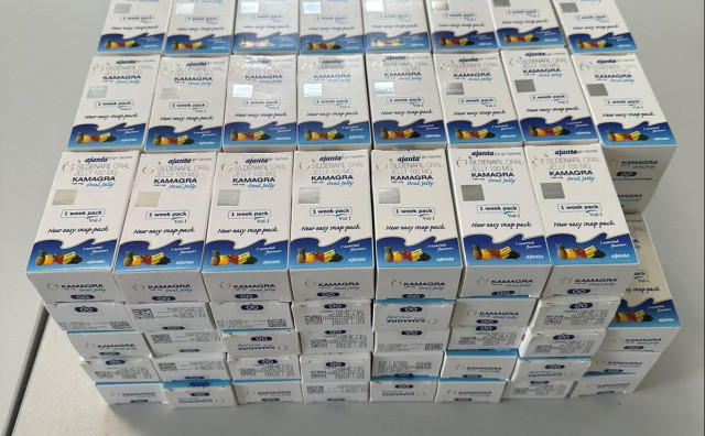 UHVAĆEN SA KAMAGROM Državljanin BiH pokušao u Švicarsku prokrijumčariti 826 komada lijeka protiv impotencije