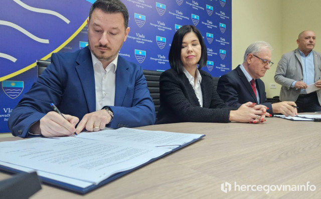 Sindikati zdravstvenih radnika i Vlada HNŽ potpisali novi kolektivni ugovor, štrajk se prekida sutra ujutro