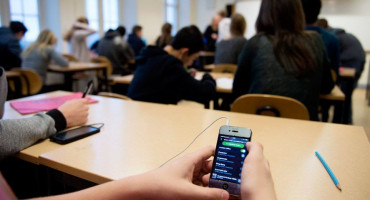 Svako četvrto dijete u BiH imalo problem s kockanjem