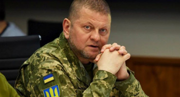 VALERIJ ZALUŽNIJ Glavni ukrajinski zapovjednik priznao povlačenje iz ključnog grada u Donjecku