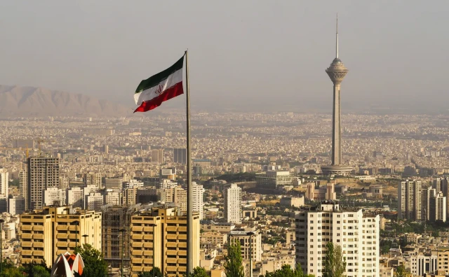 AKO STE MISLILI SKOKNUTI DO IRANA Islamska republika Iran ukinula vize za državljane BiH, Hrvatske i Srbije