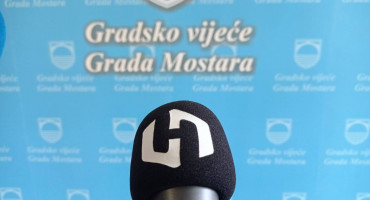 Gradsko vijeće Mostar, mikrofon