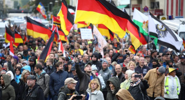 Njemački desničari osnivaju stranku