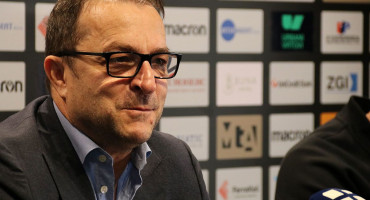 ZRINJSKI PREDSTAVIO ŽELJKA PETROVIĆA 'Ovo mi je najdraži potpis u karijeri, Dick Advocaat mi je rekao da ga je sram'