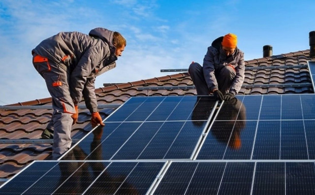 MOGUĆA PREKVALIFIKACIJA Uvodi se zanimanje instalatera solarnih panela
