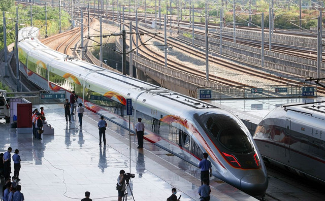 POSLJEDNJA TESTIRANJA Kina 2025. pušta vlak koji može ići 450 km/h