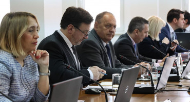 Vlada Federacija BiH odobrila isplatu pomoći za 2.945 korisnika