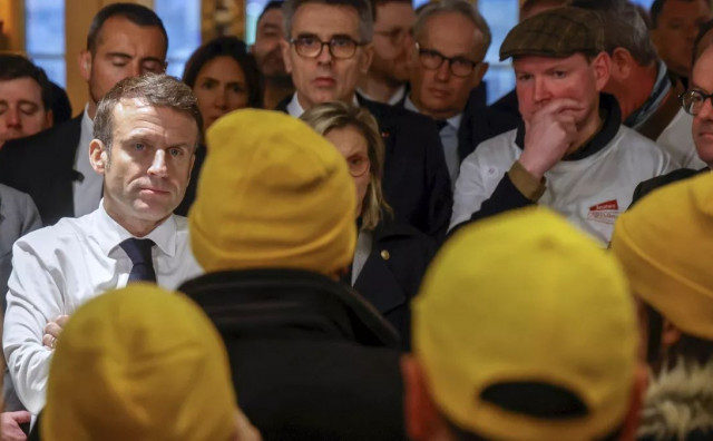 SAJAM U PARIZU Bijesni francuski poljoprivrednici zatražili Macronovu ostavku