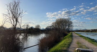 Trebižat vodostaj Kravice