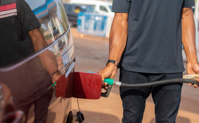 Benzinska crpka gorivo