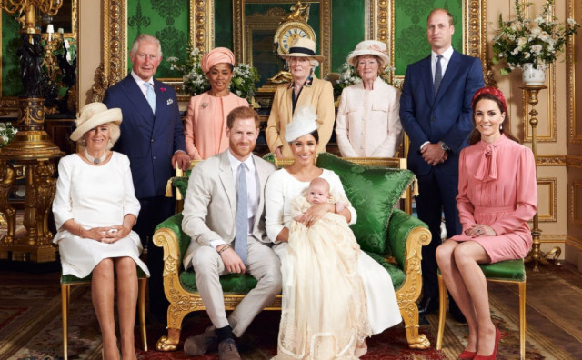 FOTOGRAFI SE OGRAĐUJU Kraljevskoj obitelji sve teže objasniti manipulacije s fotografijama