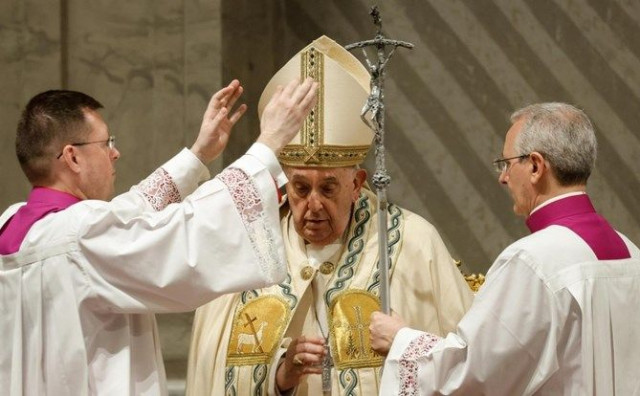 USKRSNA MISA U RIMU Papa Franjo će ipak predvoditi svečanost, zbog zdravlja nije nazočio Križnom putu