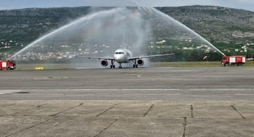 Avion Beograd Mostar Air Serbia Zračna luka Mostar