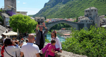 Stari grad - Turizam - Kupci - Mostar - Stari most