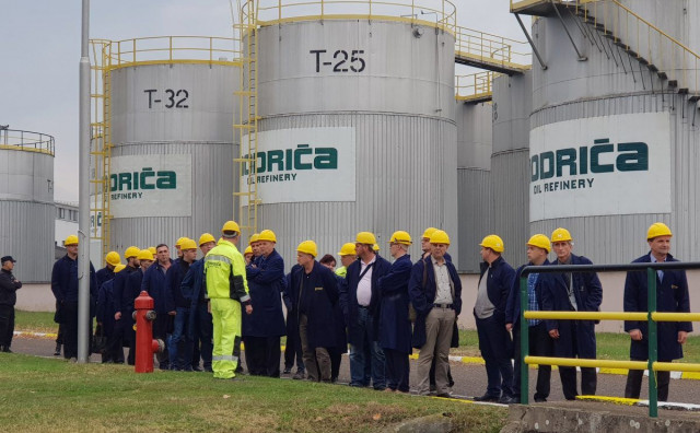 PRAVDU TRAŽILI PRED SUDOM Rusi nezakonito otpuštali radnike Rafinerije ulja Modriča