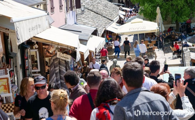 POJAČAN RAD INSPEKCIJE U MOSTARU Za vrijeme turističke sezone kontrolirat će iznajmljivače smještaja i benzinske crpke