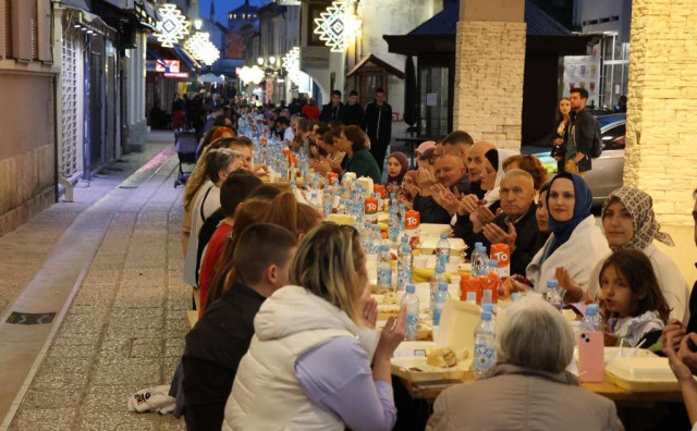 Zajednički iftar u Mostaru