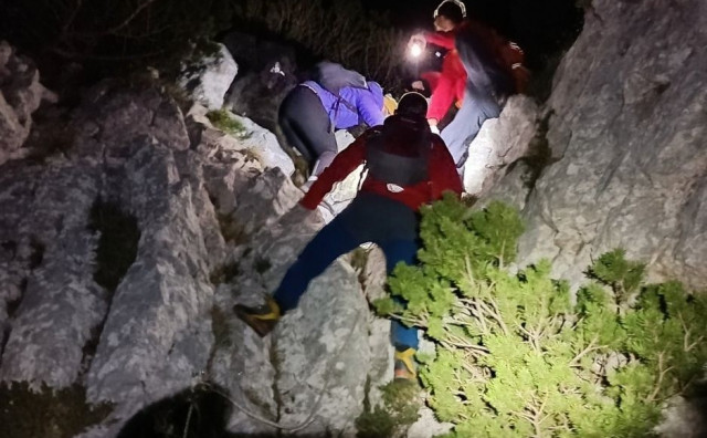 POTRAGA NA ČVRSNICI Strane državljanke zalutale na planini, GSS ih spasio