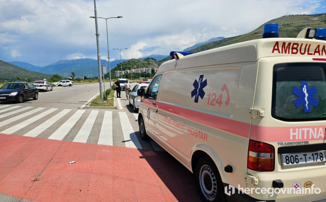 Dvije osobe ozlijeđene u prometnoj nezgodi u Mostaru