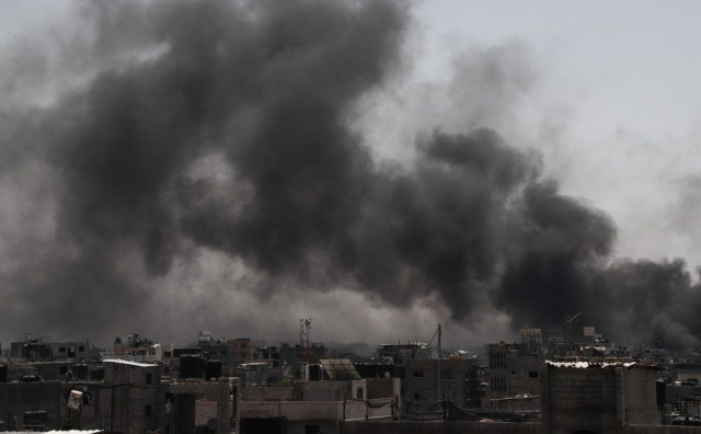 ZAPAD BEZ AUTORITETA Izraelu naređena obustava napada, oni samo dan iza bombardirali Rafah i jug Gaze