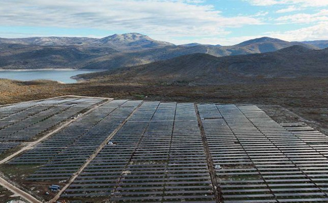 PROTEŽE SE NA 133 HEKTARA Dovršena izgradnja jedne od najvećih solarnih elektrana u Hercegovini