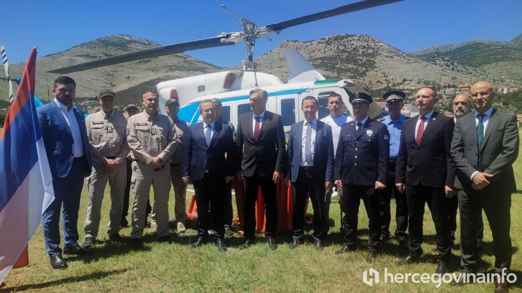 Helikopter za gašenja požara Trebinje