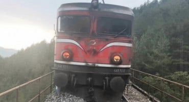 Vlak iskočio iz tračnica kod Konjica