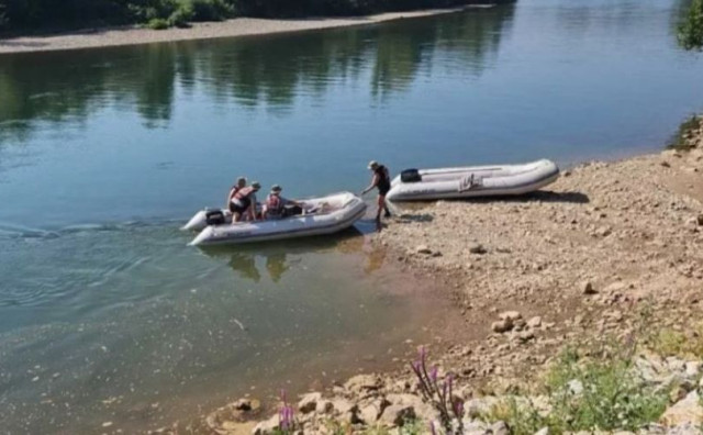 TRAGIČAN KRAJ Pronađeno tijelo jednog utopljenika u Drini, za drugim se još intenzivno traga