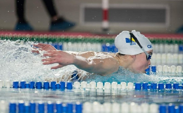 LANA JE U POLUFINALU Večeras pliva za povijesno olimpijsko finale